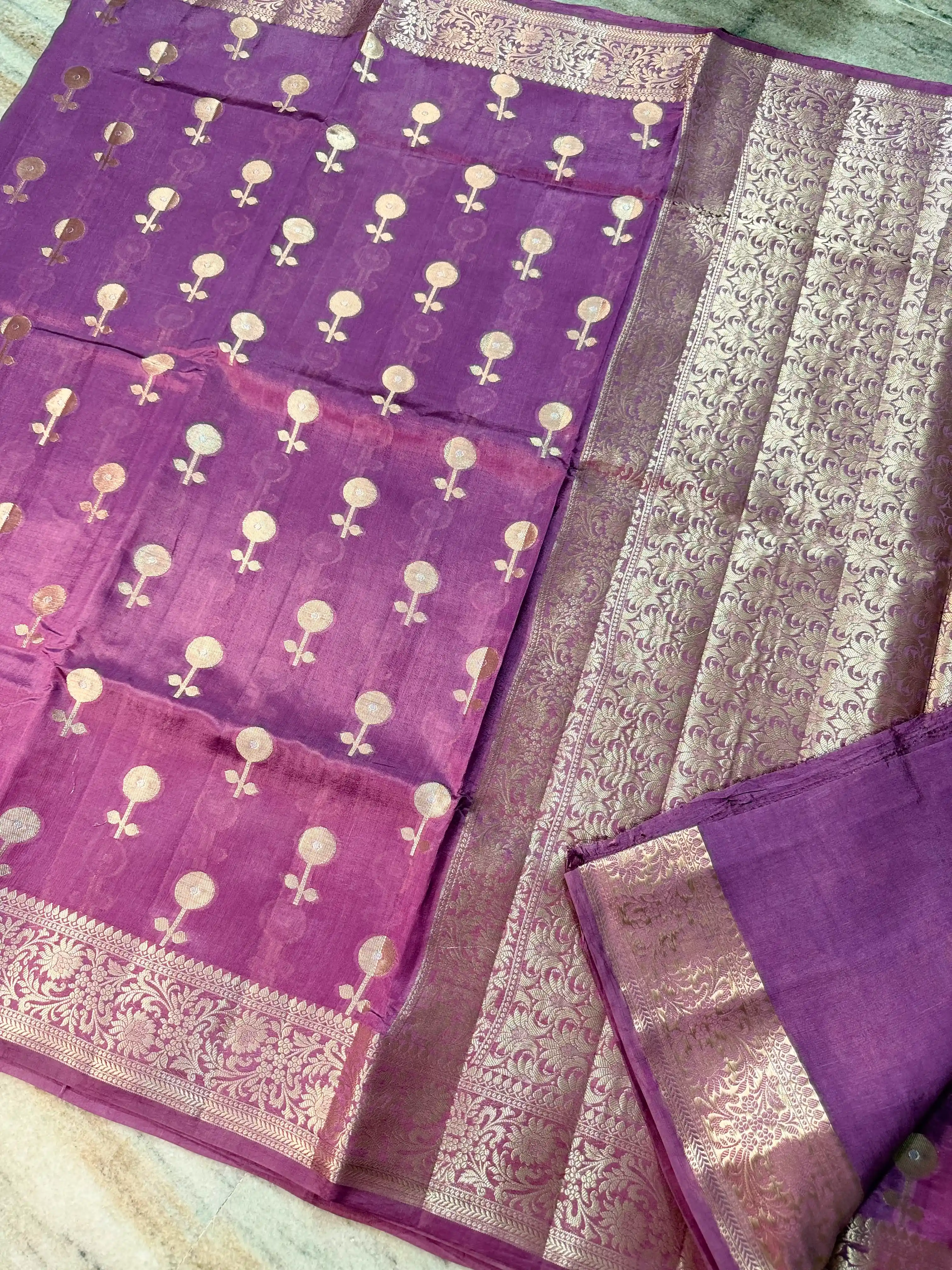 Banarasi Mashru Katan Floral Buti Silk Saree
